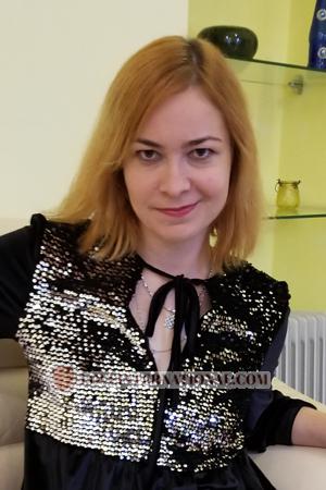 180847 - Anastasia Age: 35 - Ukraine