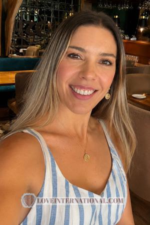 227980 - Andrea Age: 40 - Colombia